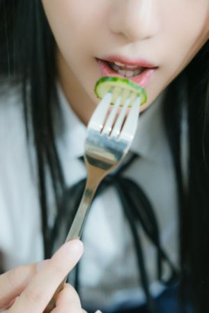 国严69精品久久久久9999_BD韩语手机在线看