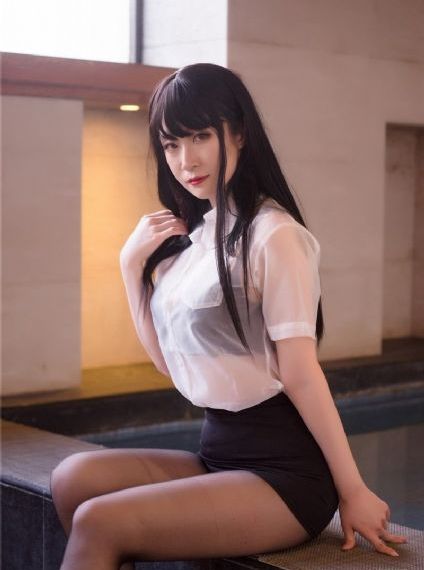 天天躁夜夜躁狠狠综合2020_720高清在线