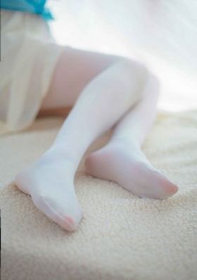 乖乖扒开屁股挨藤条_日本电影在线