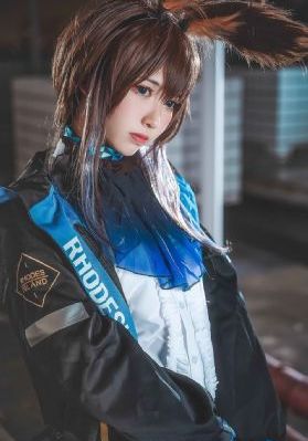 天天摸夜夜添狠狠_高清高清视频观看